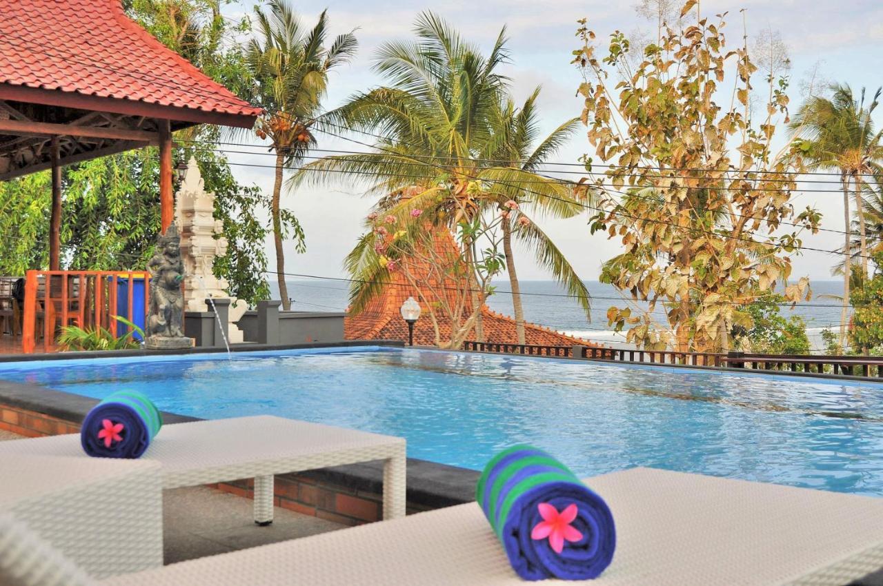 Surya Chandra Beach Bungalow Batununggul Εξωτερικό φωτογραφία