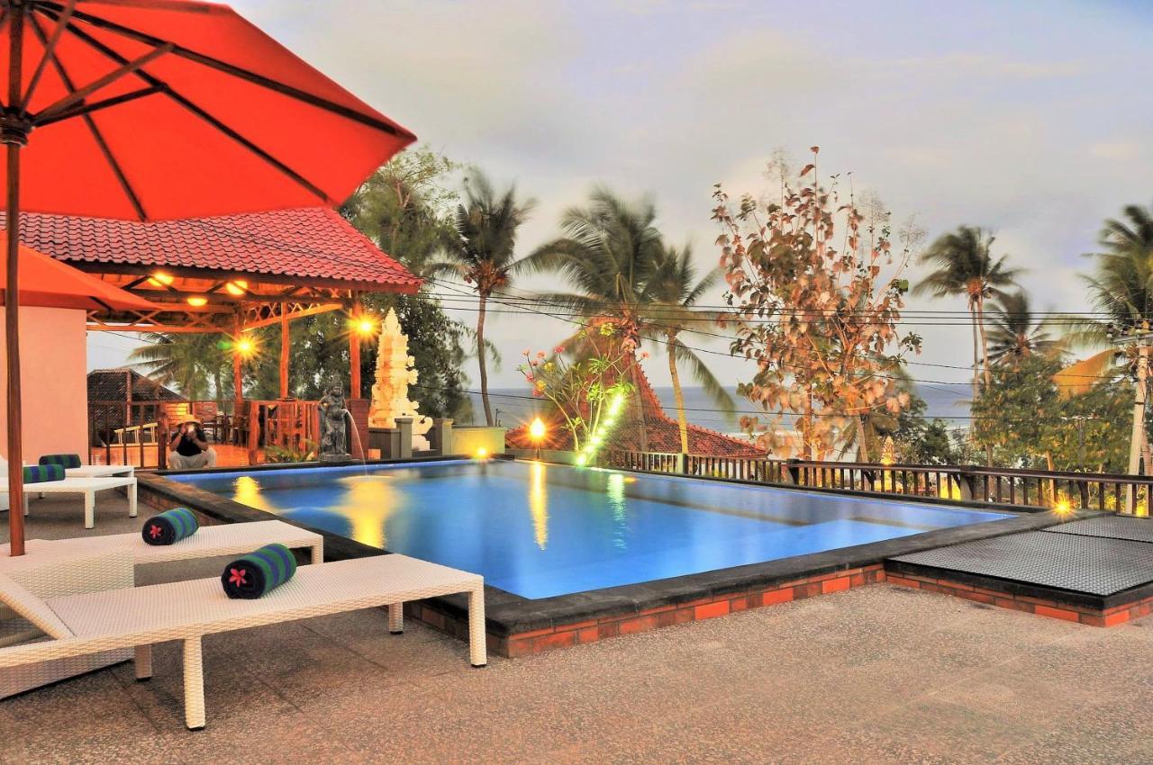 Surya Chandra Beach Bungalow Batununggul Εξωτερικό φωτογραφία