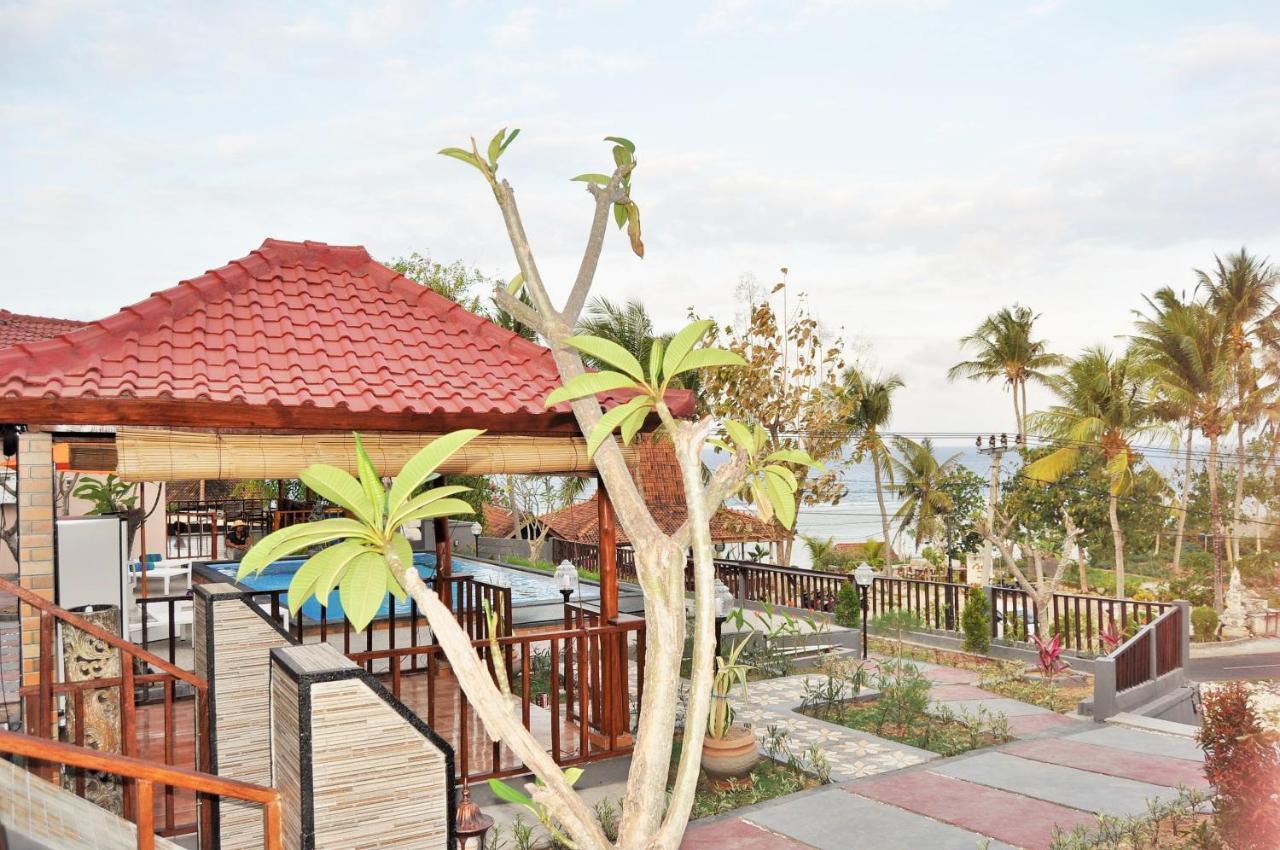 Surya Chandra Beach Bungalow Batununggul Εξωτερικό φωτογραφία