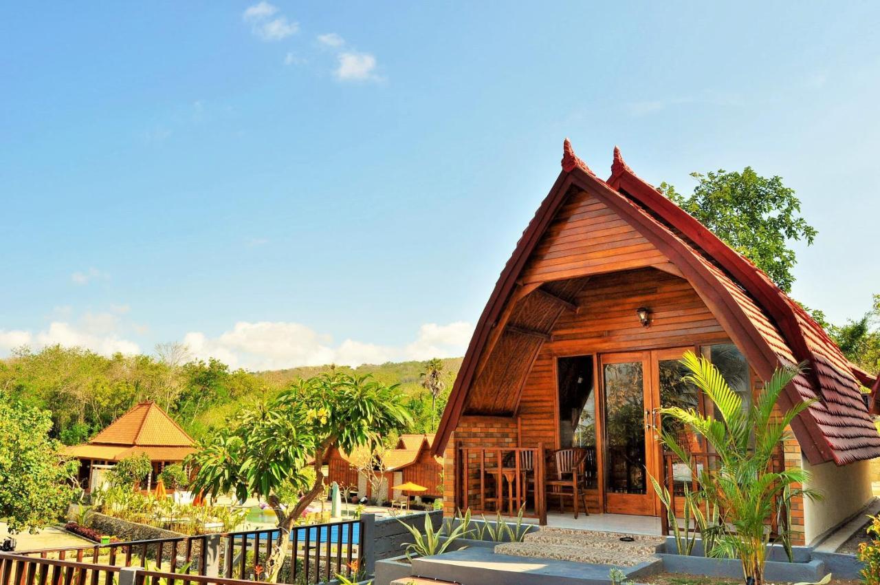 Surya Chandra Beach Bungalow Batununggul Εξωτερικό φωτογραφία