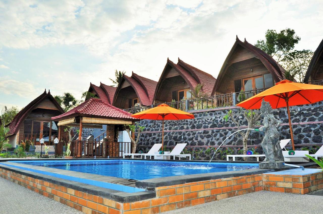 Surya Chandra Beach Bungalow Batununggul Εξωτερικό φωτογραφία