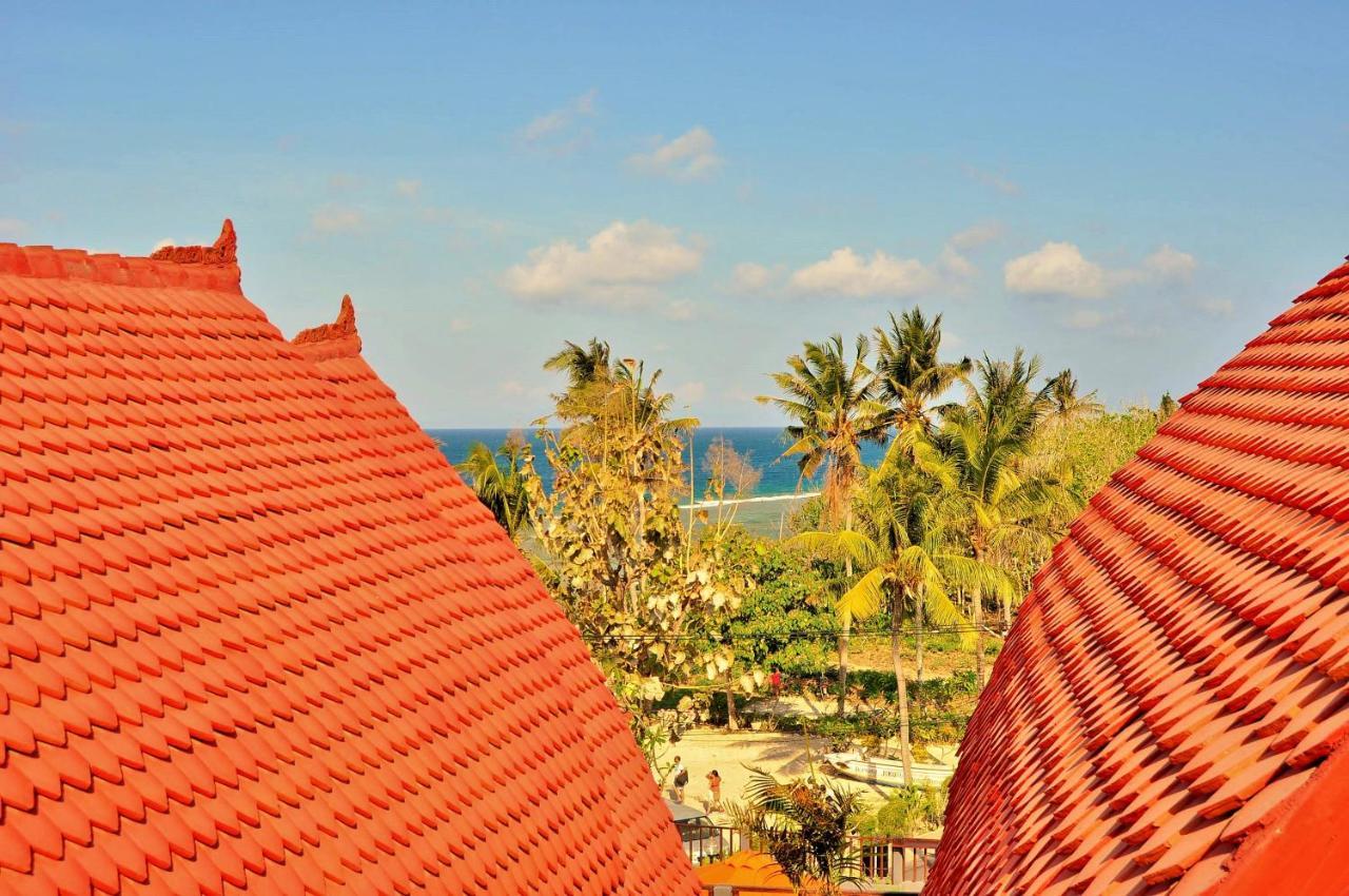 Surya Chandra Beach Bungalow Batununggul Εξωτερικό φωτογραφία