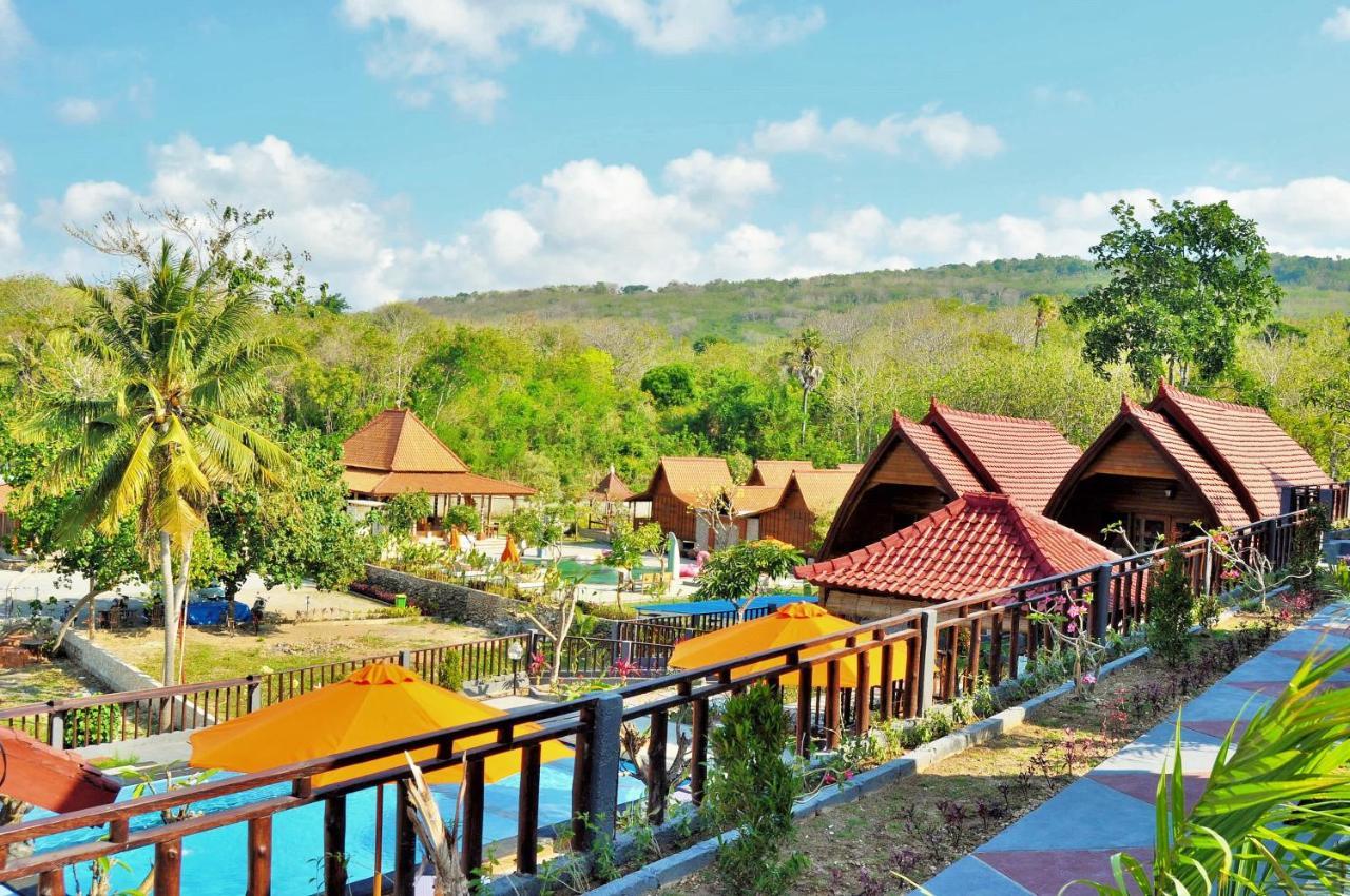 Surya Chandra Beach Bungalow Batununggul Εξωτερικό φωτογραφία