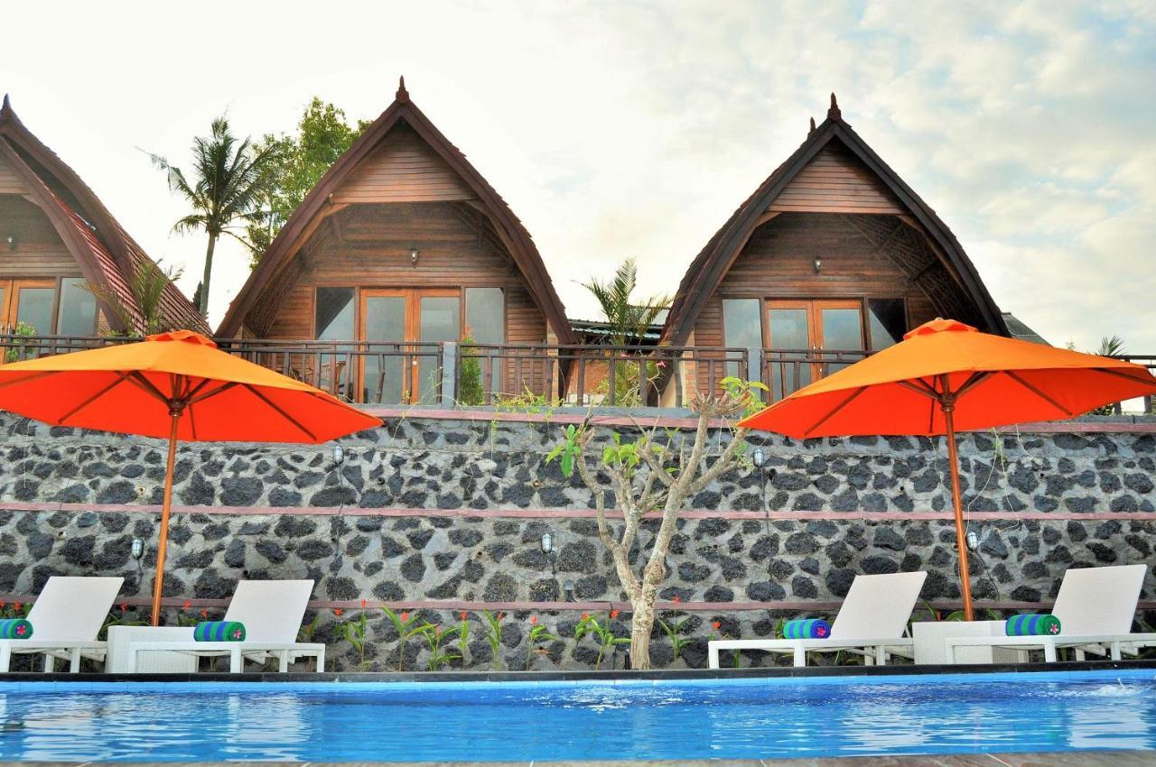 Surya Chandra Beach Bungalow Batununggul Εξωτερικό φωτογραφία