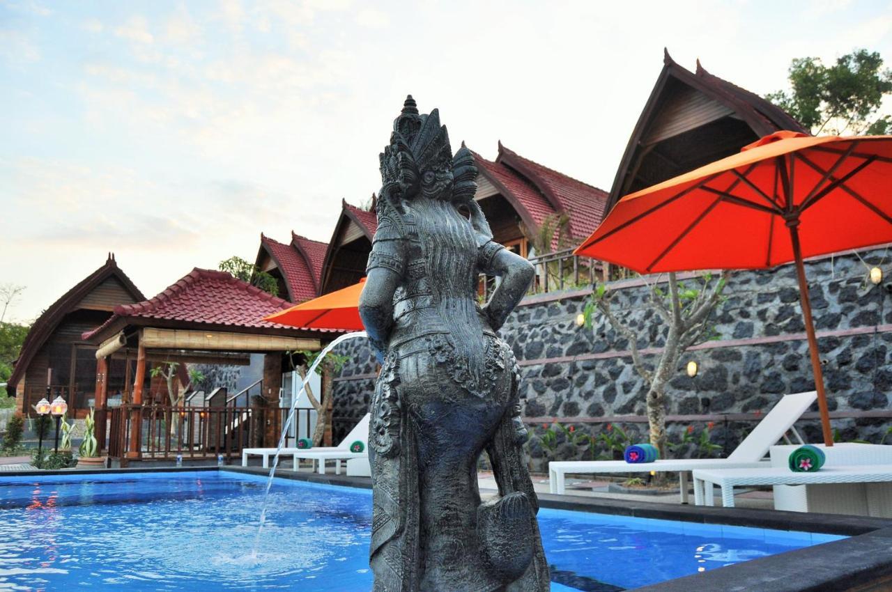 Surya Chandra Beach Bungalow Batununggul Εξωτερικό φωτογραφία