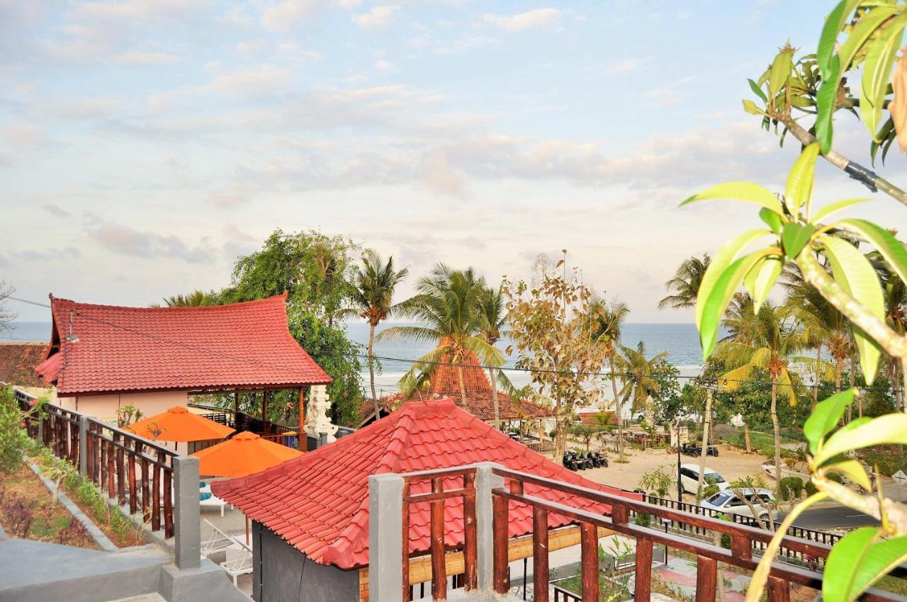 Surya Chandra Beach Bungalow Batununggul Εξωτερικό φωτογραφία