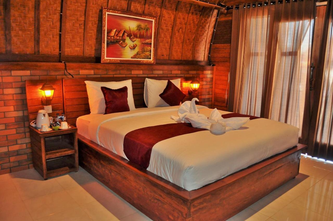 Surya Chandra Beach Bungalow Batununggul Εξωτερικό φωτογραφία