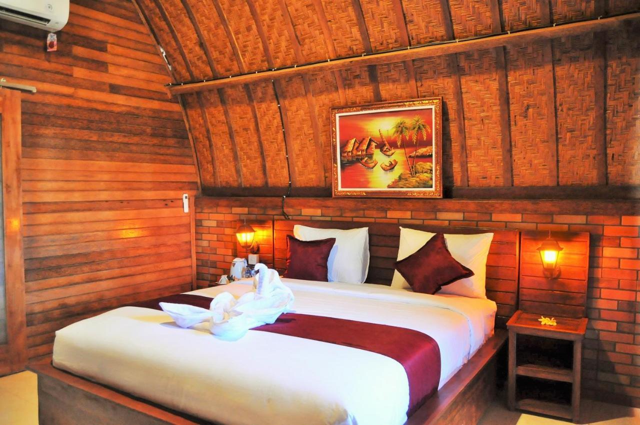 Surya Chandra Beach Bungalow Batununggul Εξωτερικό φωτογραφία