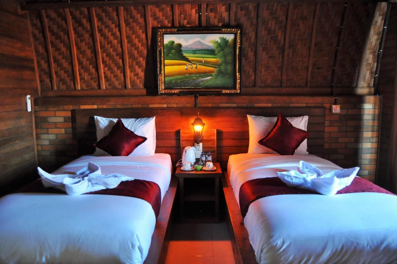 Surya Chandra Beach Bungalow Batununggul Εξωτερικό φωτογραφία